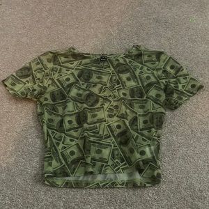 Cute and fashionable green see-through top